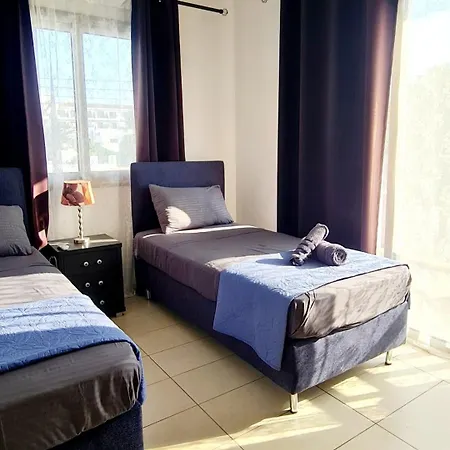 Crystal Aptmnt Next To The * Protaras